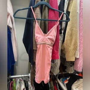 LIMITED EDITION CRIS CROSS BACK LULULEMON TOP